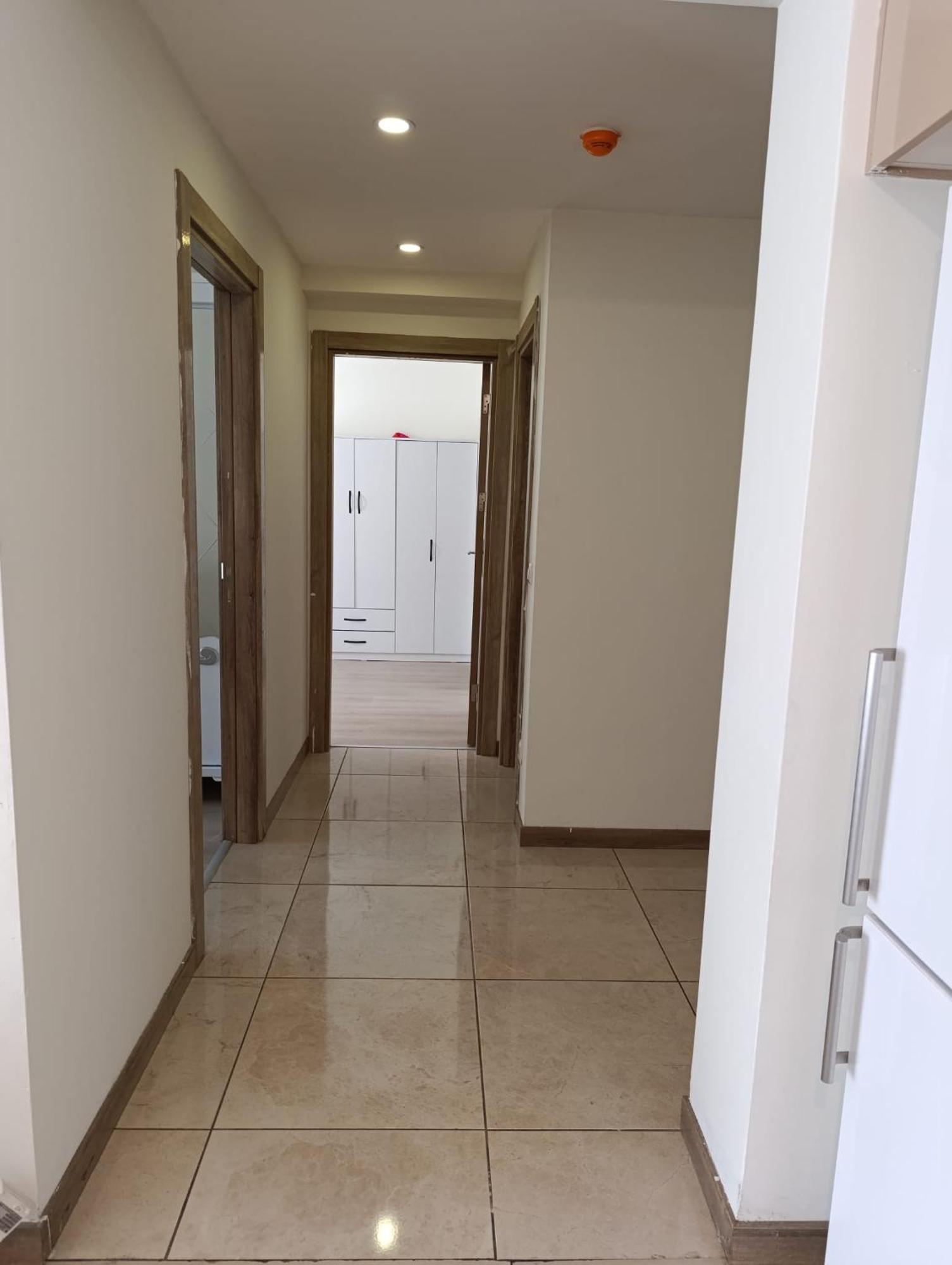 двухкомнатная Esenyurt Apartment *